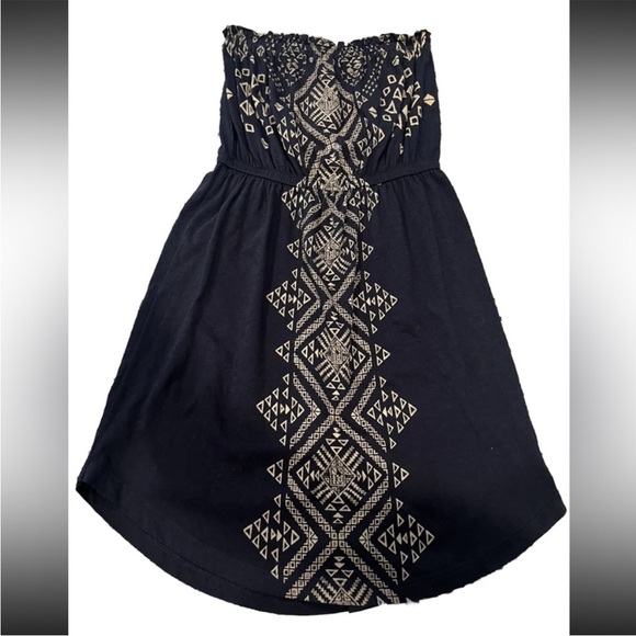 Billabong Dresses & Skirts - Billabong Strapless Tribal Patterned Mini Dress or Beach Cover Up Size XS